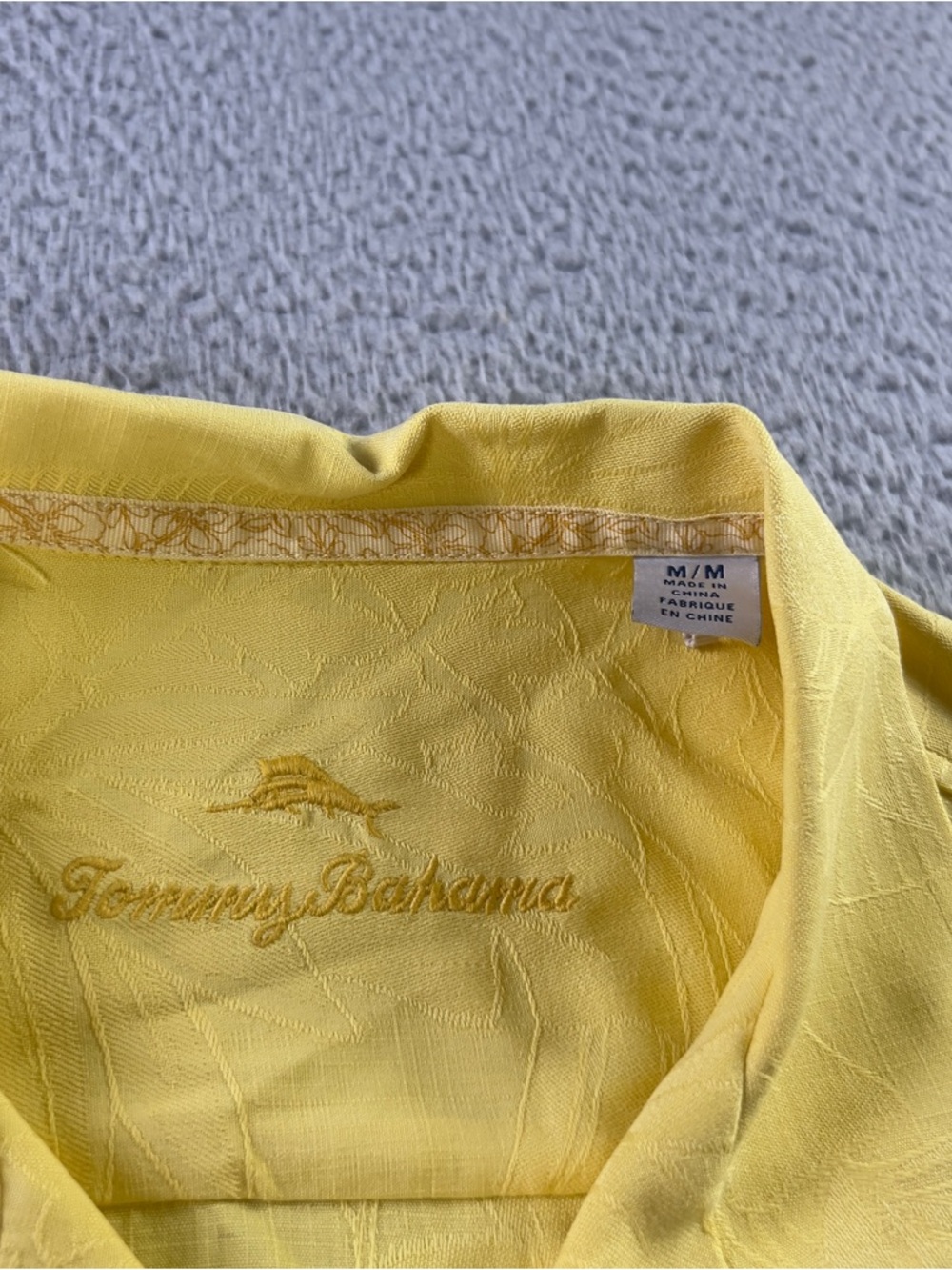 Tommy Bahama Camp Shirt Mens Medium Yellow 100% Silk Button Hawaiian Tropical - Picture 7 of 10